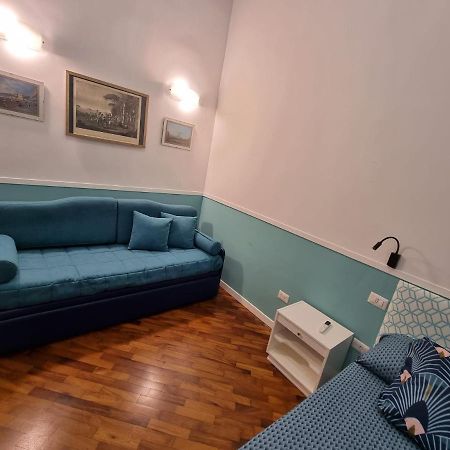 Panto' Apartment 2 Steps To Toledo Street Neapel Exterior foto