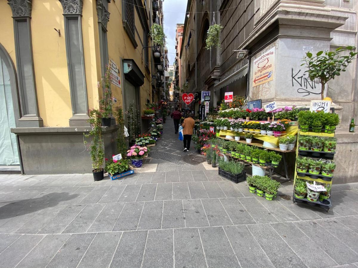 Panto' Apartment 2 Steps To Toledo Street Neapel Exterior foto