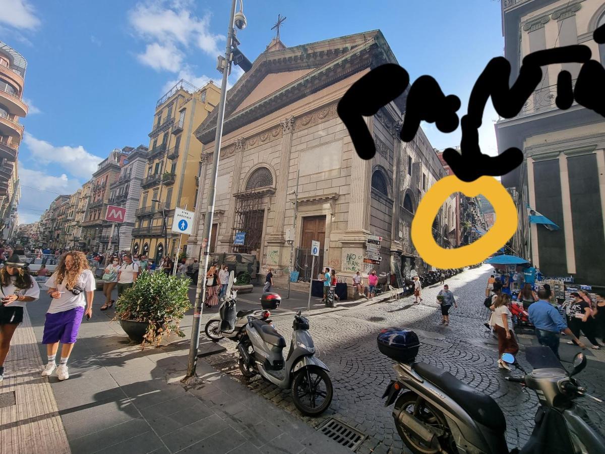 Panto' Apartment 2 Steps To Toledo Street Neapel Exterior foto